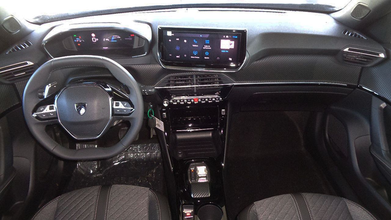 Peugeot 2008 Allure Hybrid 145 e-DCS6 - Foto 2