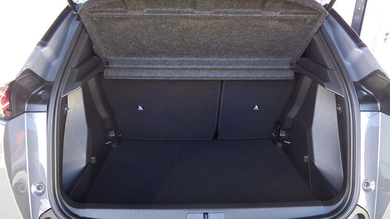 Peugeot 2008 Allure Hybrid 145 e-DCS6 - Foto 2