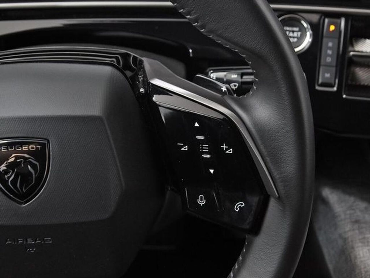 Peugeot 3008 Allure Hybrid 145 e-DCS6 - Foto 2