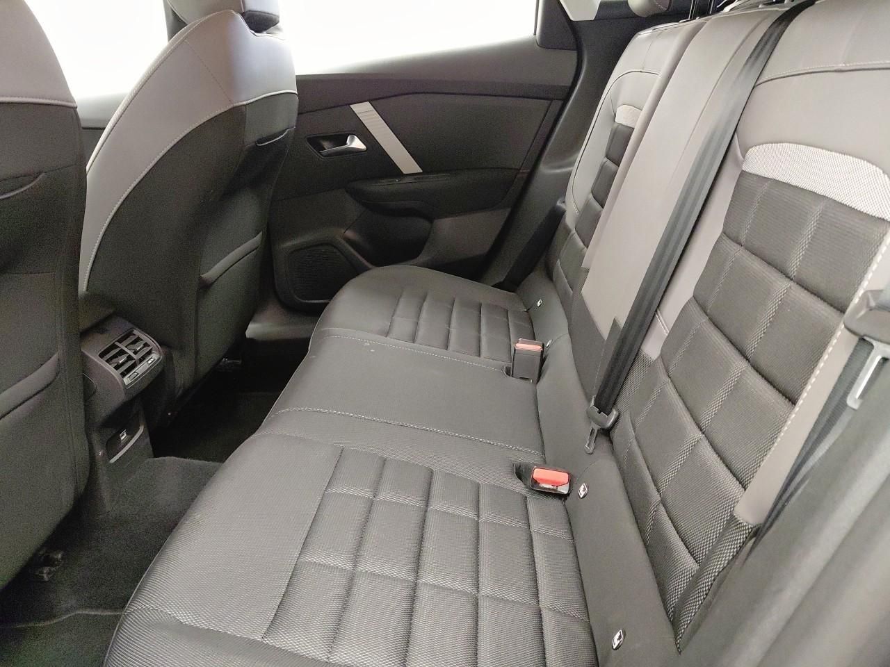 Citroën C4 Hybrid 145 CV Business Edition - Foto 2