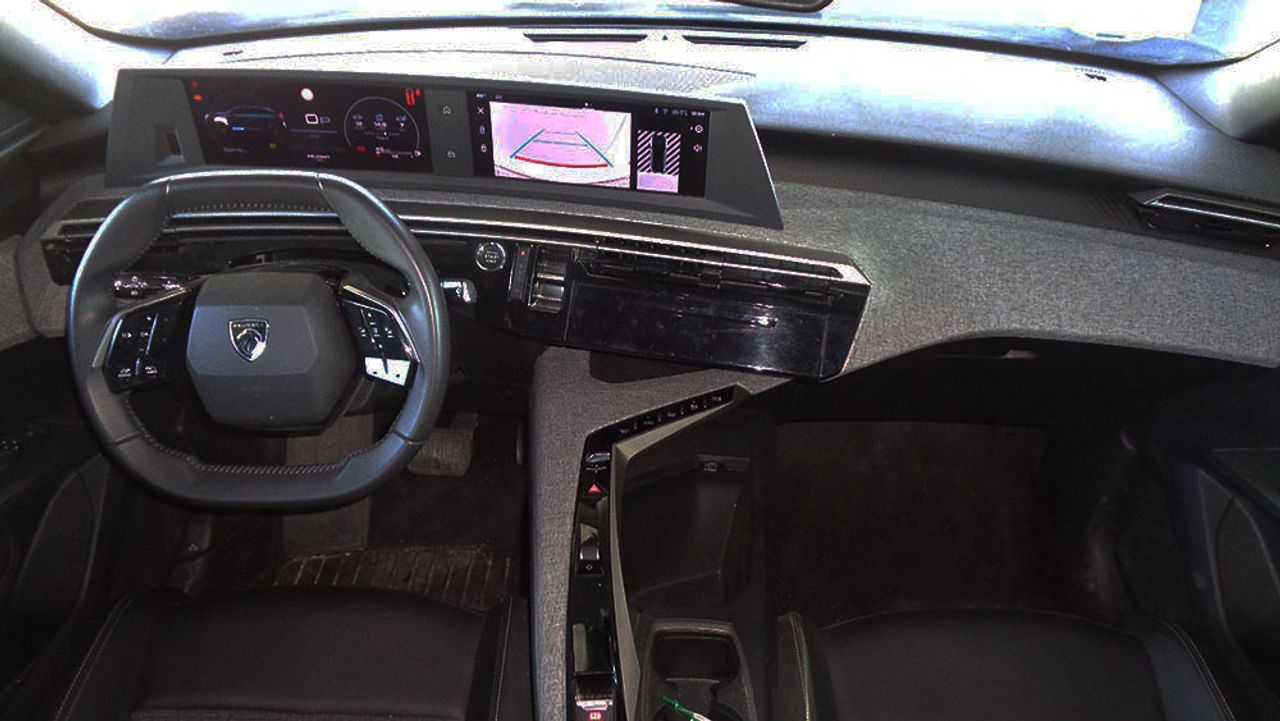 Peugeot 3008 Allure Exclusive Plug-in Hybrid 195 e-DCS7 - Foto 2