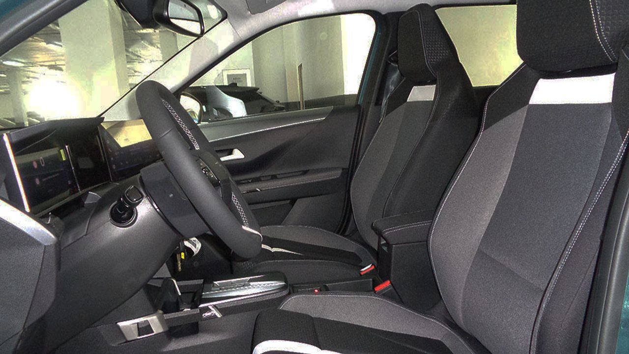 Opel Frontera GS 1.2 XHT 145CV HYBRID EDCT6 - Foto 2
