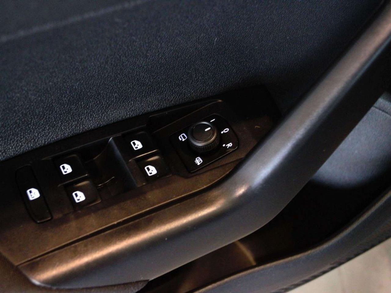 Volkswagen Taigo Life 1.0 TSI 81kW (110CV) DSG - foto 7