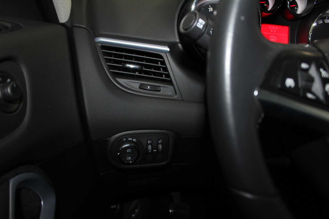 opel zafira 2016 / foto grande (3)
