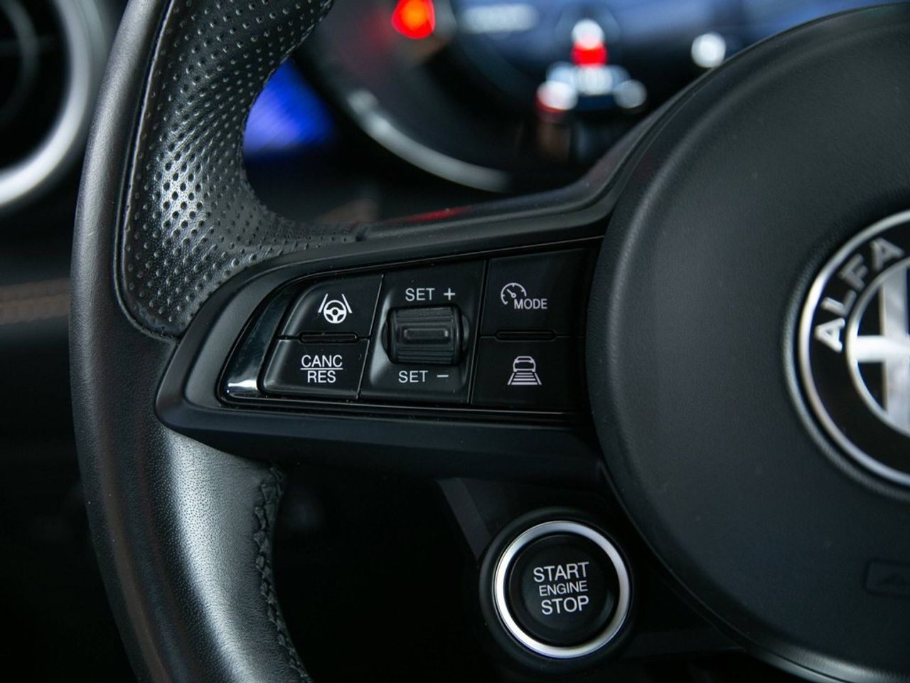 Alfa Romeo Tonale 1.5 MHEV 118KW DCT TI 5P - foto 17