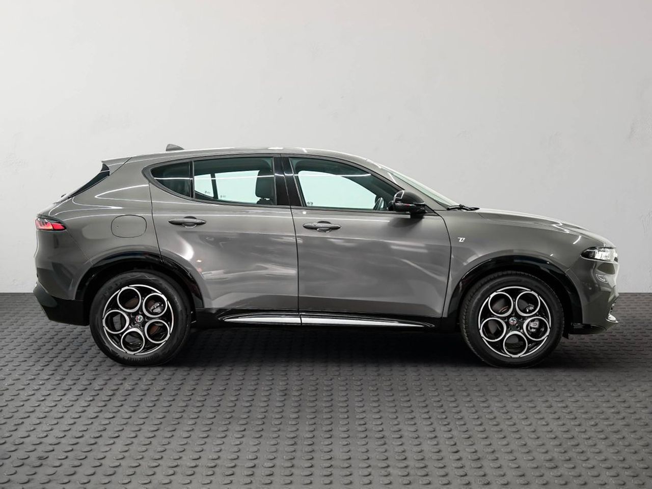 Alfa Romeo Tonale 1.5 MHEV 118KW DCT TI 5P - foto 9