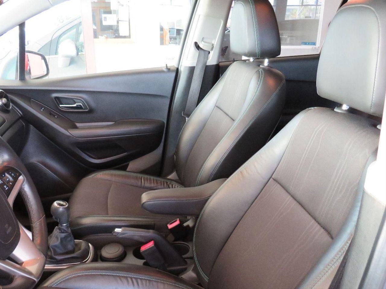 Opel Mokka 1.7 CDTi 4X2 SS Selective - foto 16