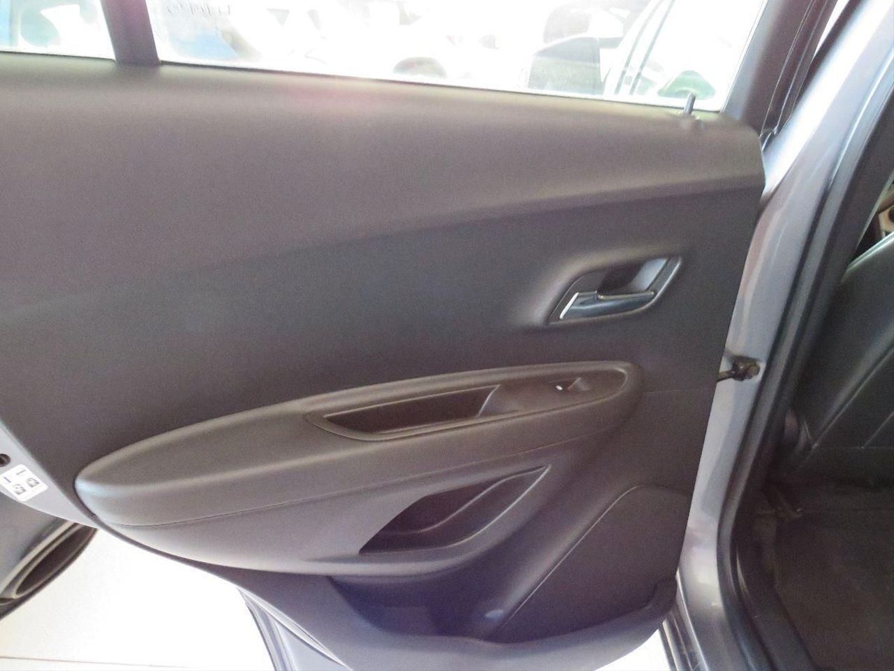 Opel Mokka 1.7 CDTi 4X2 SS Selective  - Foto 24