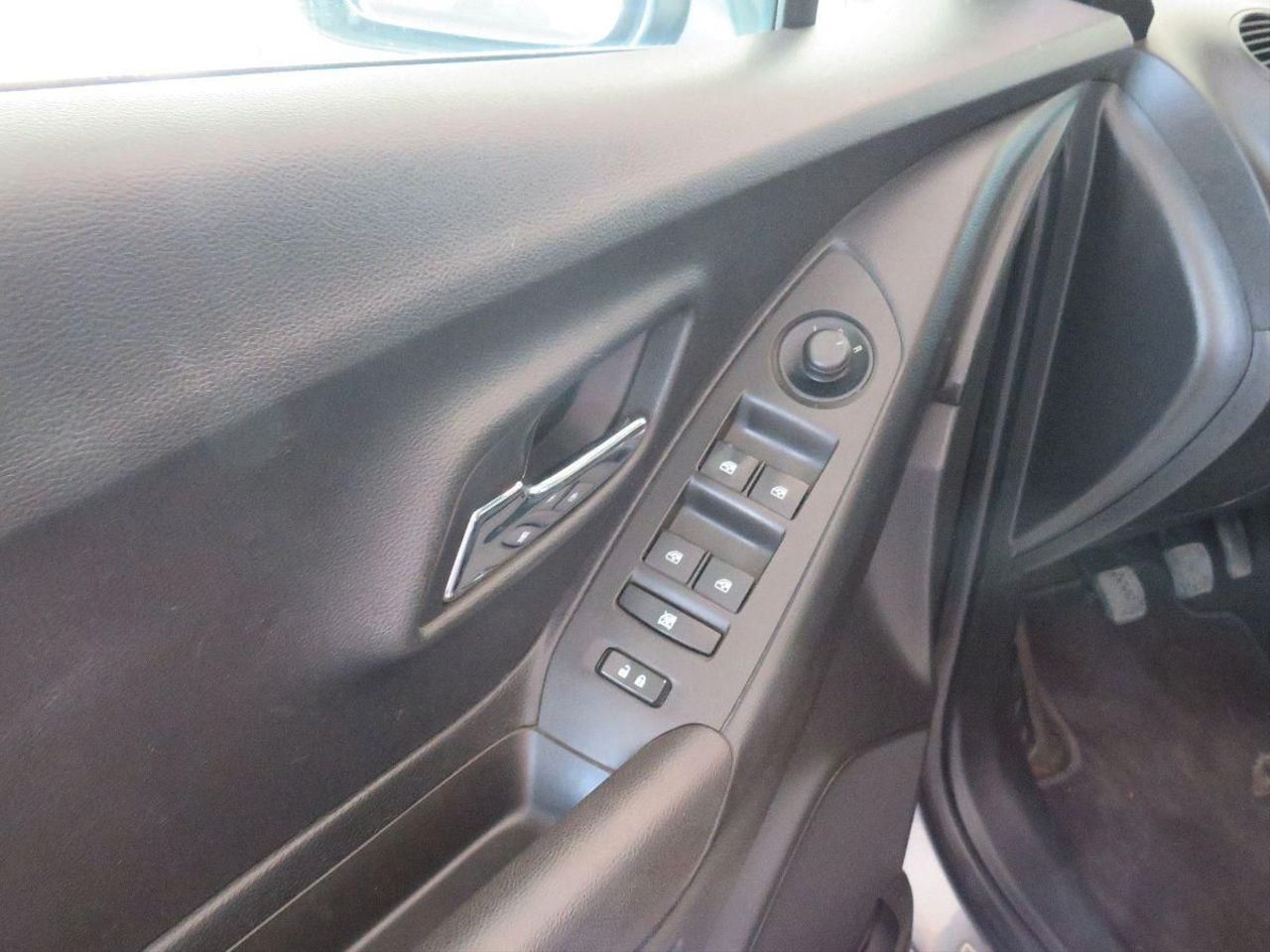 Opel Mokka 1.7 CDTi 4X2 SS Selective - foto 19