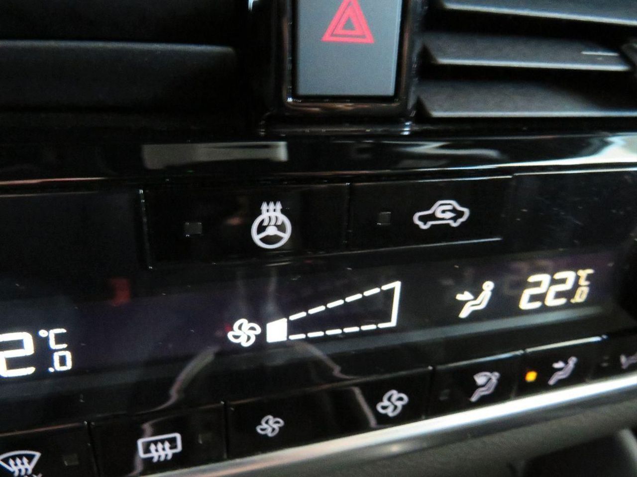 Nissan Qashqai DIGT 116 kW 160 CV E6D DCT ACENTA  - Foto 19