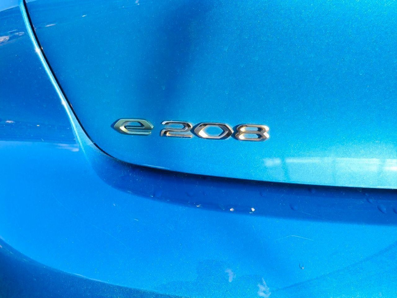 Peugeot e-208 Electrico GT Line  - Foto 34