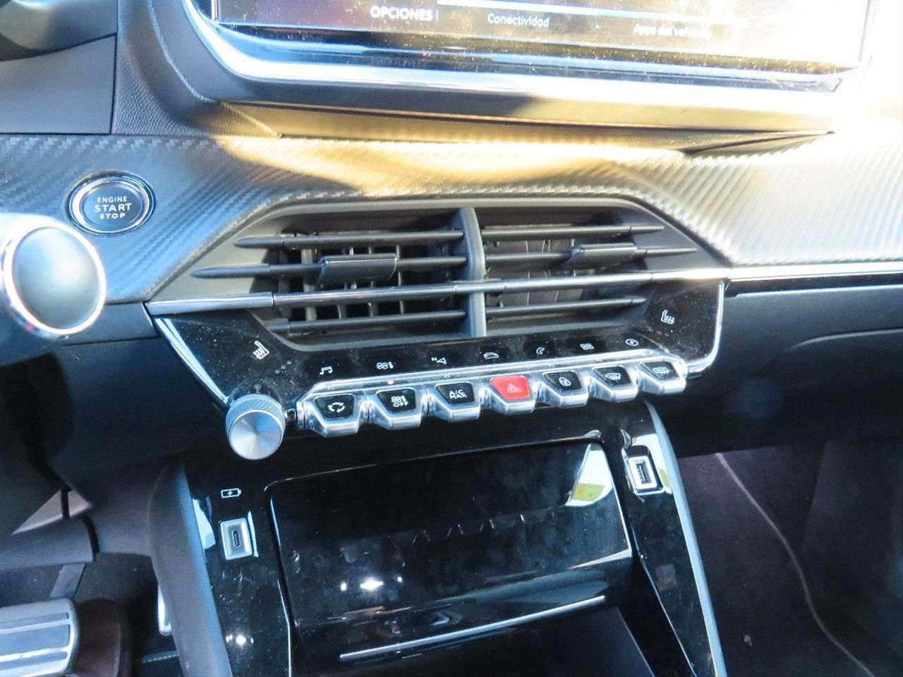 Peugeot e-208 Electrico GT Line  - Foto 14