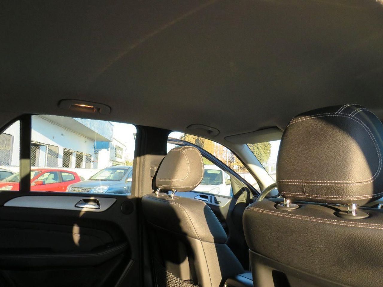 Mercedes Clase M ML 350 BlueTEC 4MATIC  - Foto 28