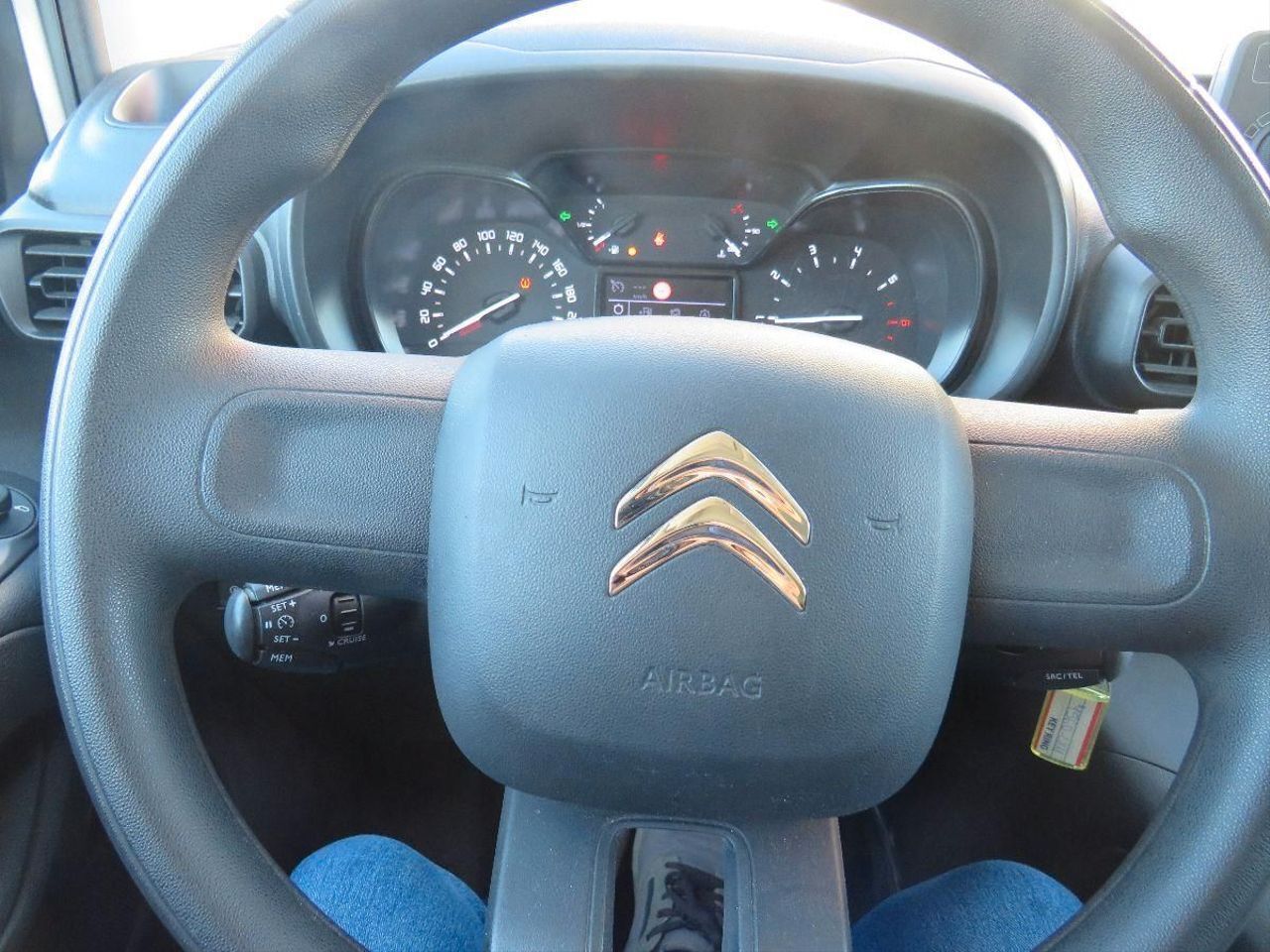 Citroën Berlingo Talla M BlueHDi 100 SS FEEL  - Foto 18