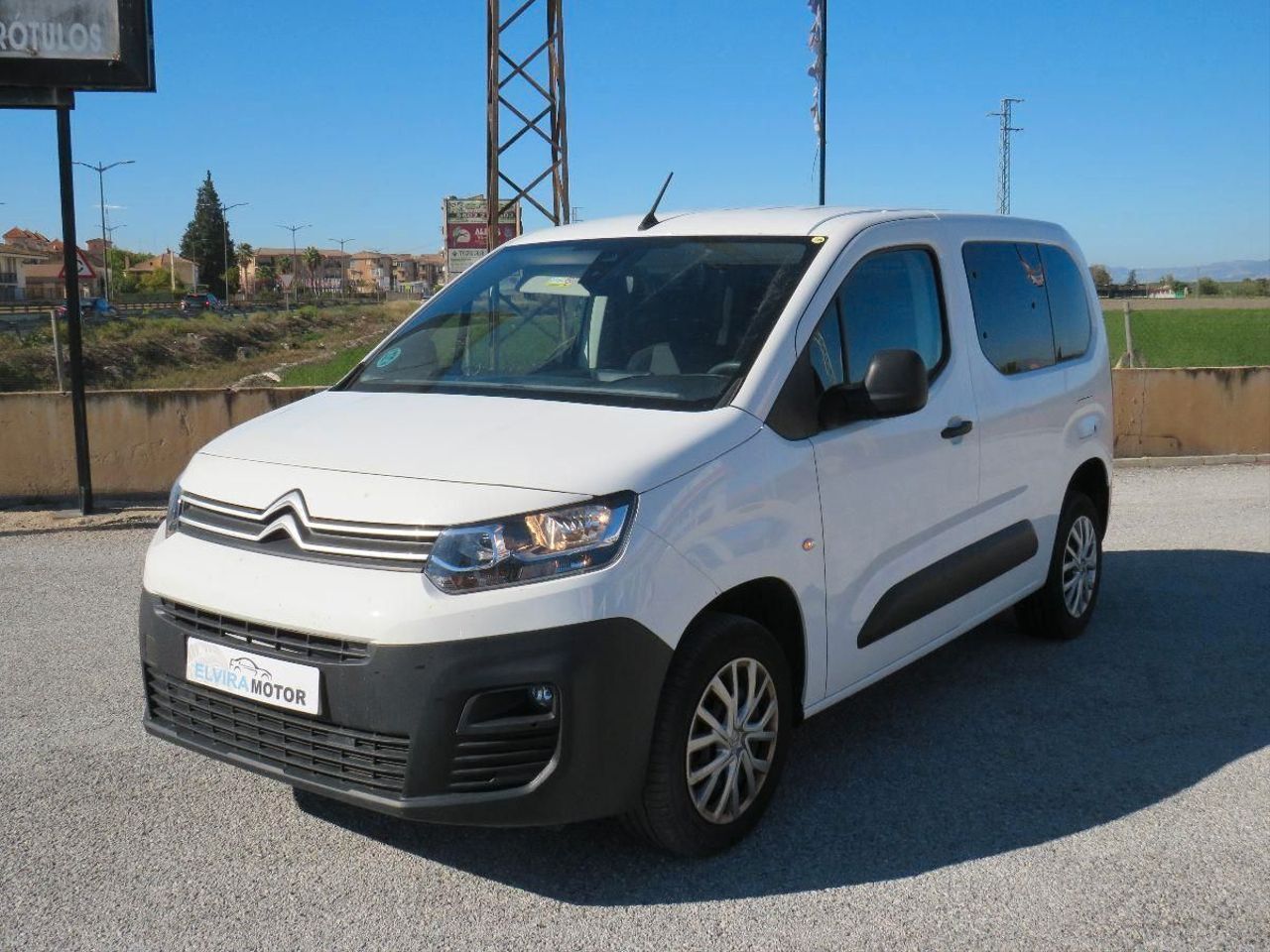 Citroën Berlingo Talla M BlueHDi 100 SS FEEL  - Foto 3