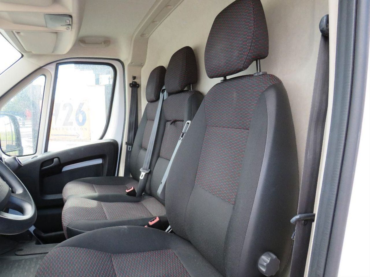 Citroën Jumper BlueHDi 103KW 140CV Furgon 35L3H3  - Foto 14