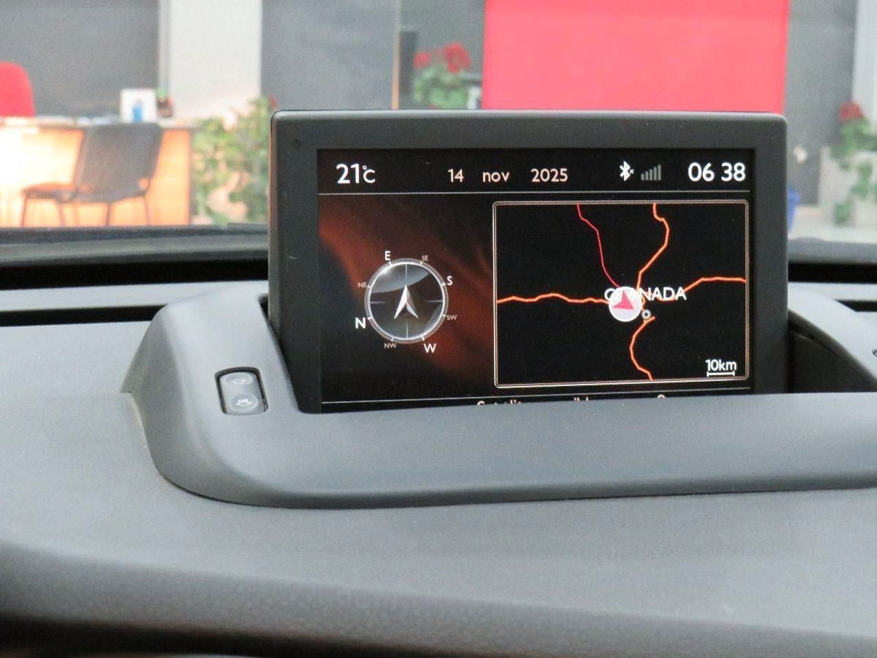 Peugeot 5008 Allure 1.6 BlueHDi 120 FAP  - Foto 25