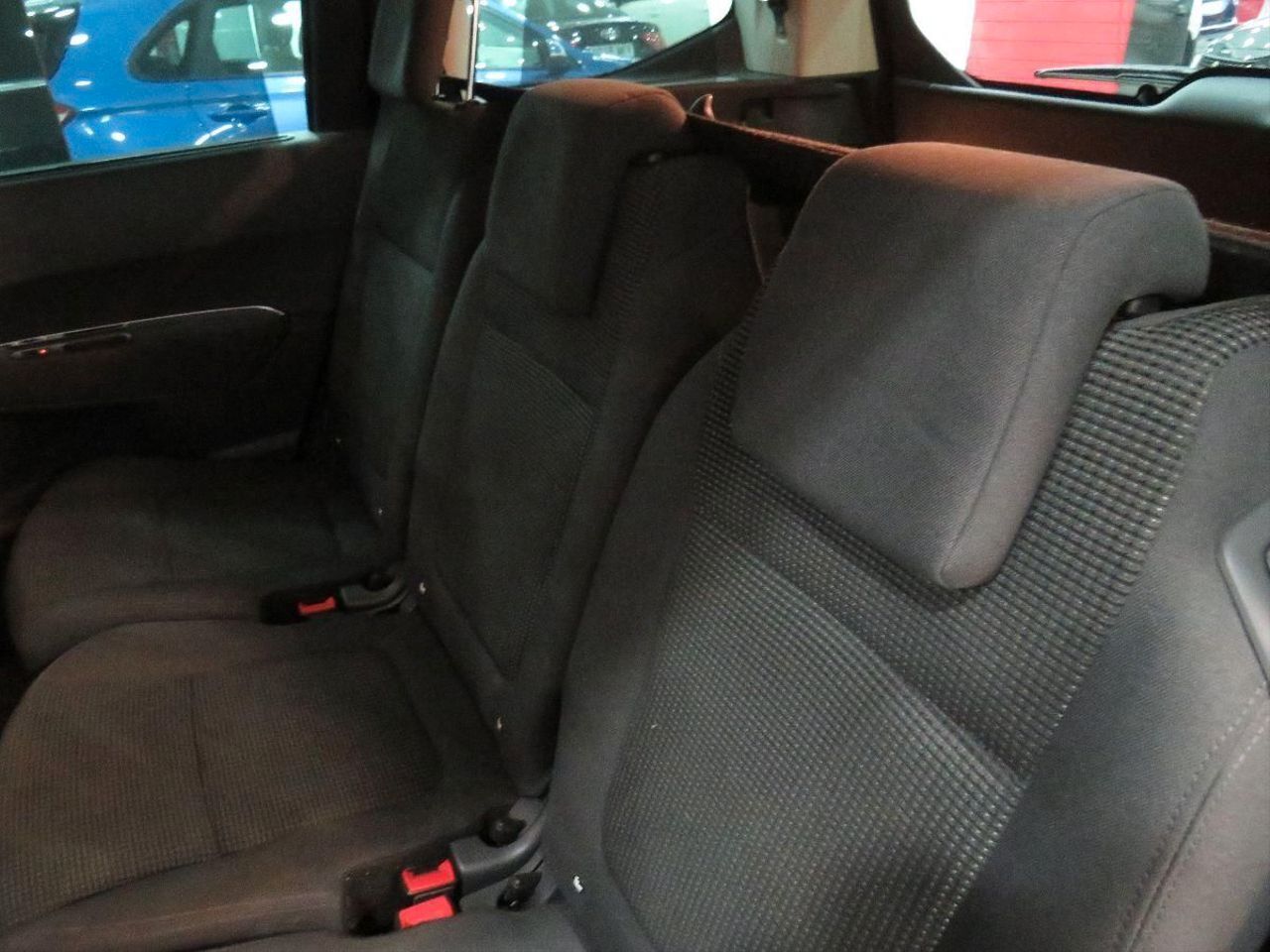 Peugeot 5008 Allure 1.6 BlueHDi 120 FAP  - Foto 13