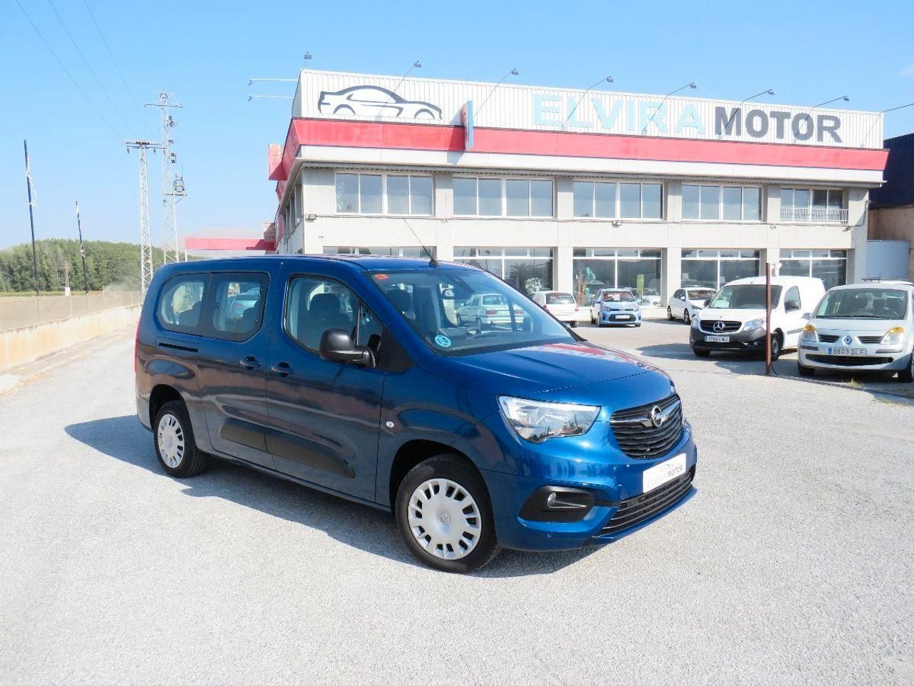 Opel Combo Cargo 1.5 TD 75kW 100CV D.Cab XL H1 1000kg  - Foto 4