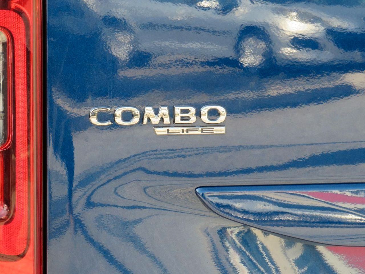 Opel Combo Cargo 1.5 TD 75kW 100CV D.Cab XL H1 1000kg  - Foto 32