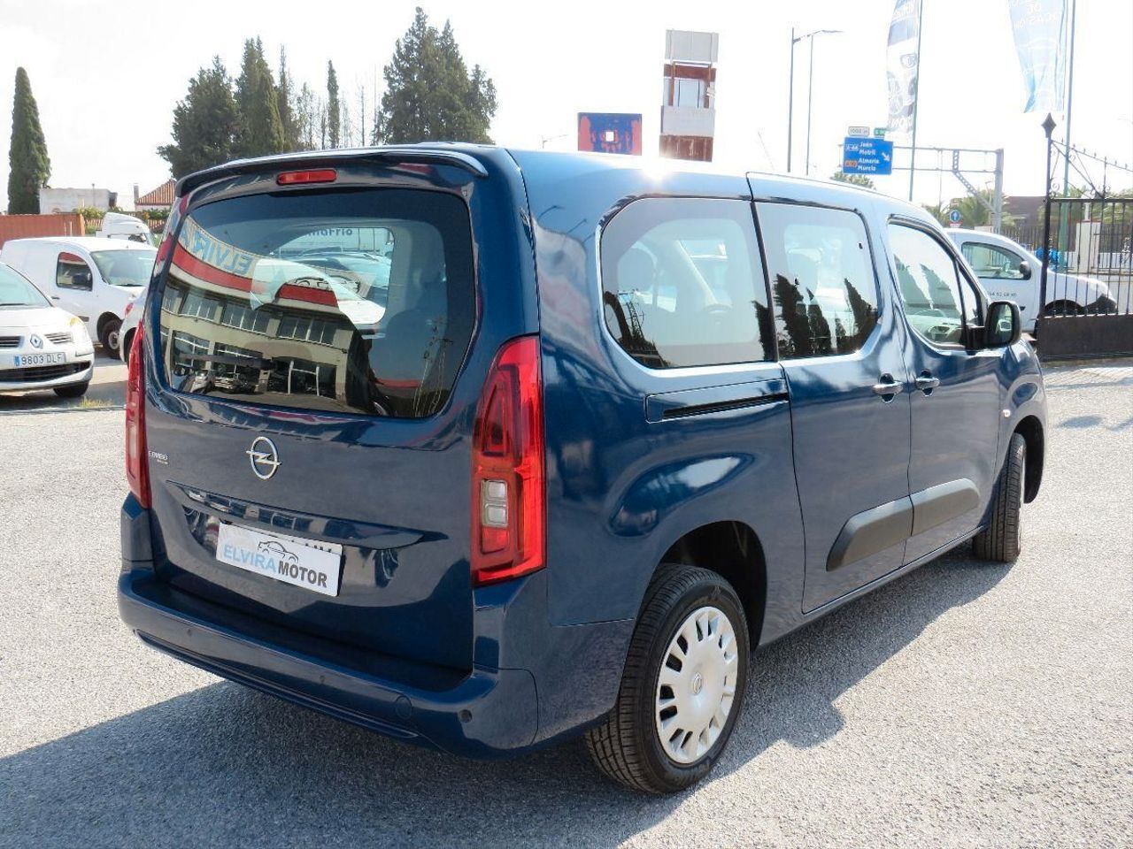 Opel Combo Cargo 1.5 TD 75kW 100CV D.Cab XL H1 1000kg  - Foto 9
