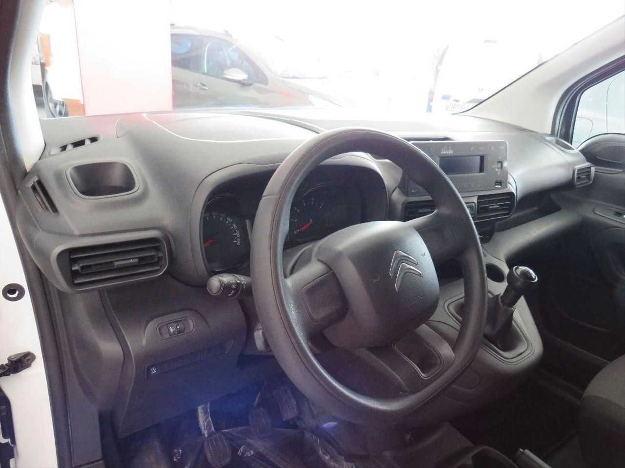 Citroën Berlingo Doble Cab. Talla XL BlueHDi 100 CONTROL  - Foto 17