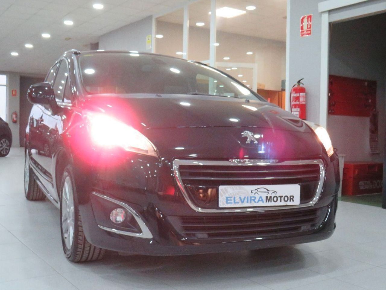 Peugeot 5008 Active 1.6 BlueHDi 120 EAT6  - Foto 20