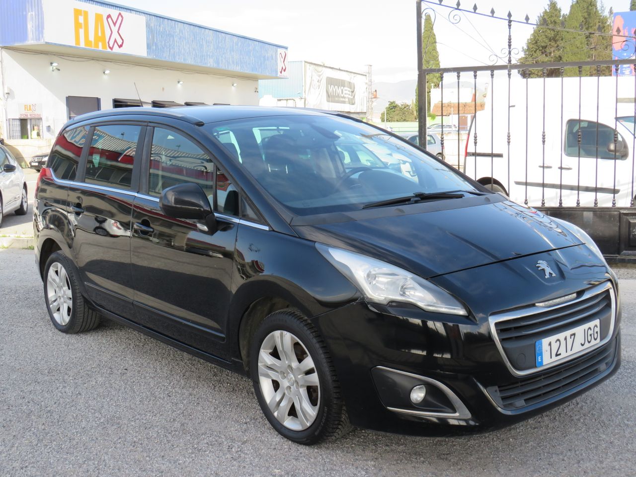Peugeot 5008 1.6 hdi 120cv allure - Foto 4