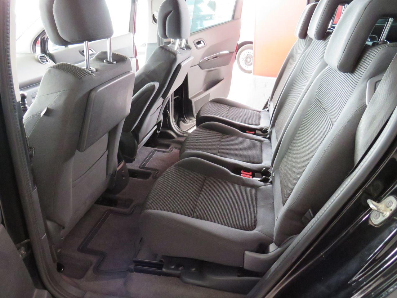 Peugeot 5008 1.6 hdi 120cv allure - Foto 18