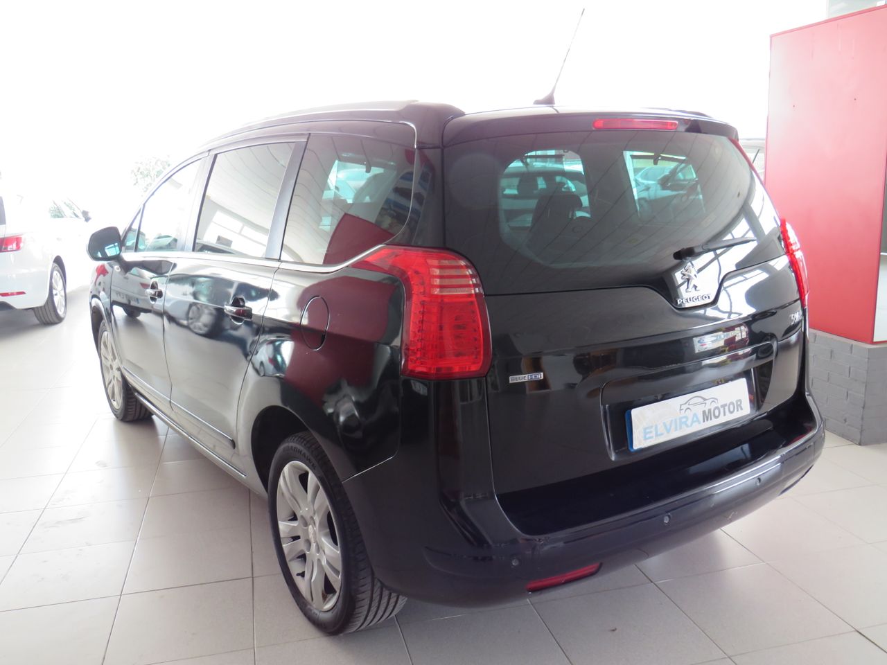 Peugeot 5008 1.6 hdi 120cv allure - Foto 32