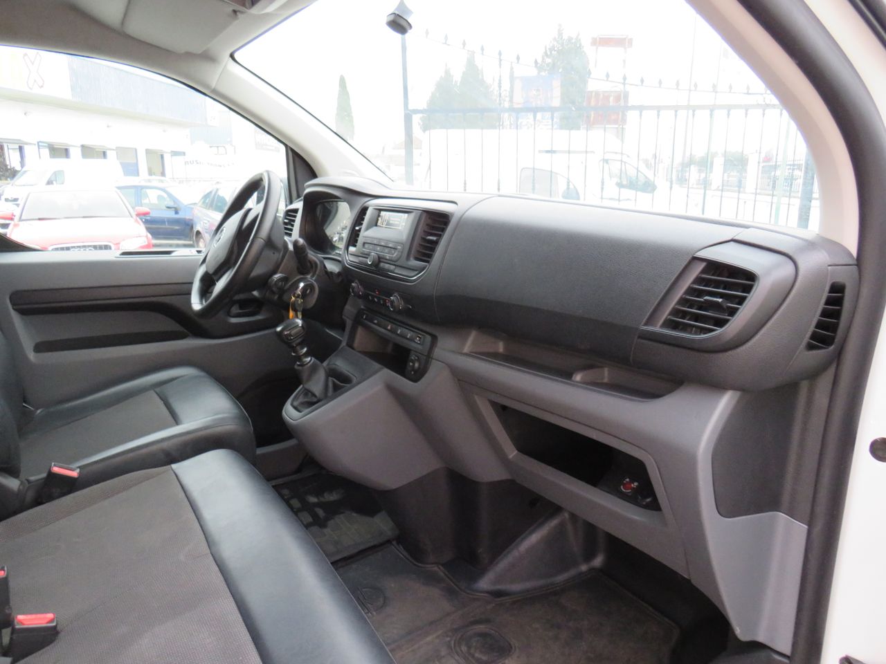 Opel Vivaro 1.5 DCI 120CV - Foto 17