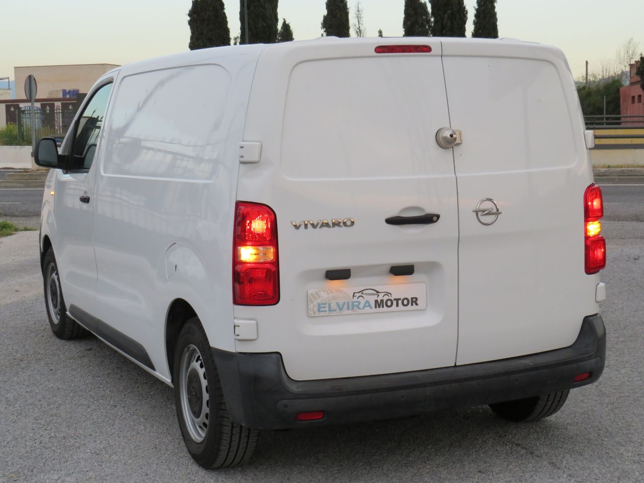 Opel Vivaro 1.5 DCI 120CV - Foto 8