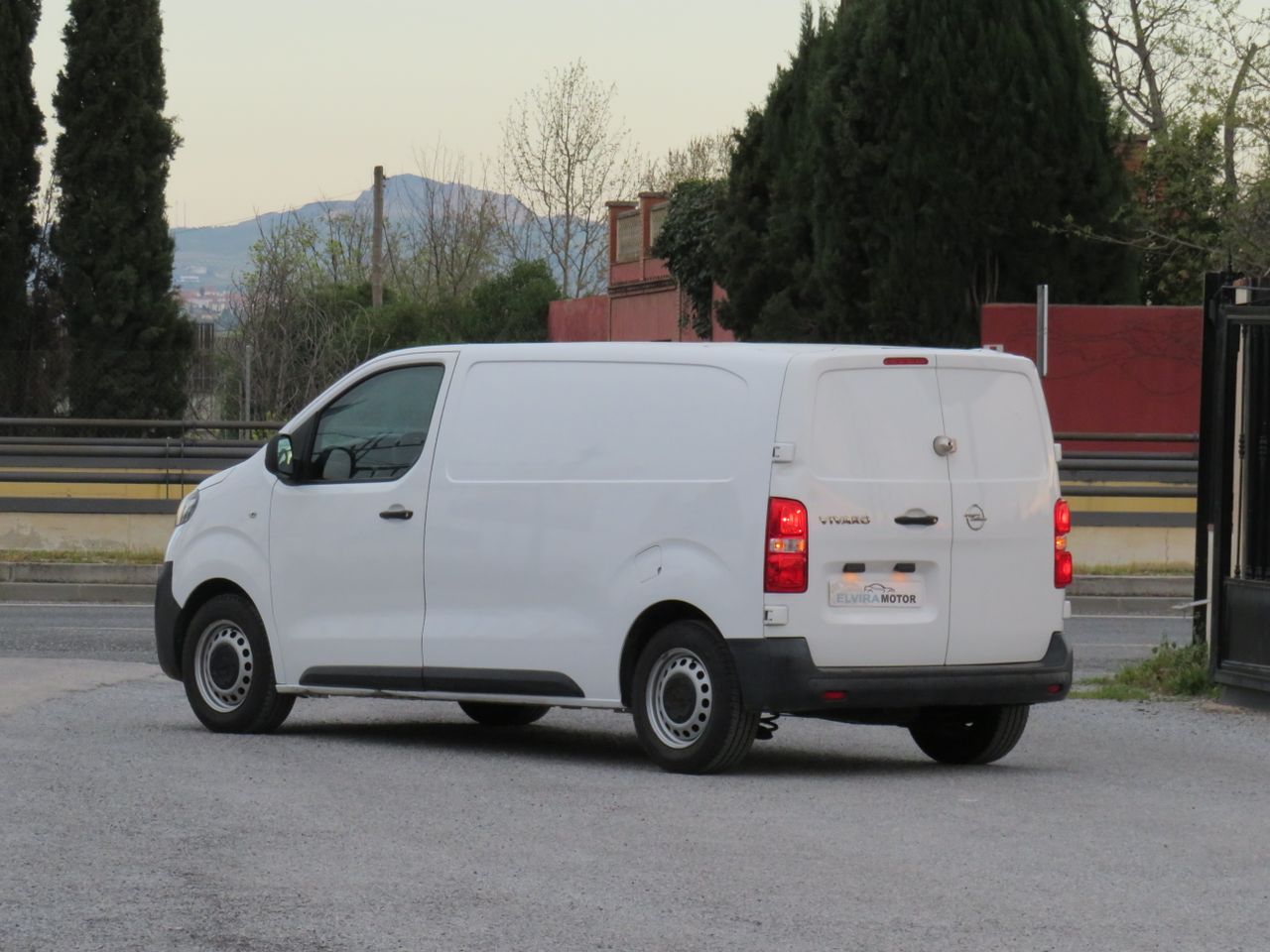 Opel Vivaro 1.5 DCI 120CV - Foto 3