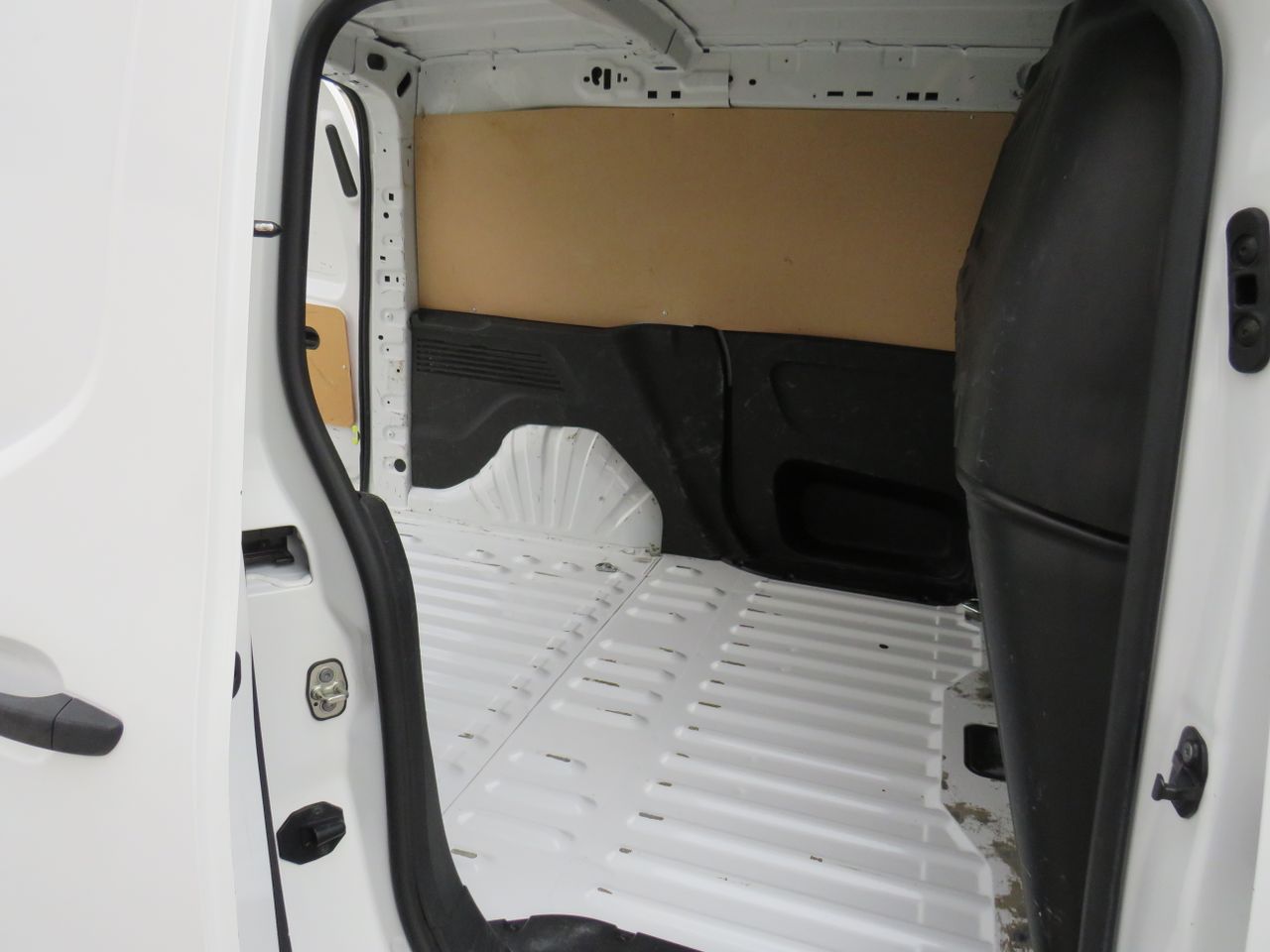 Opel Combo Cargo Combo Life Edition Plus L 1.5 TD 75 kW (100 CV) Start/Stop - Foto 9