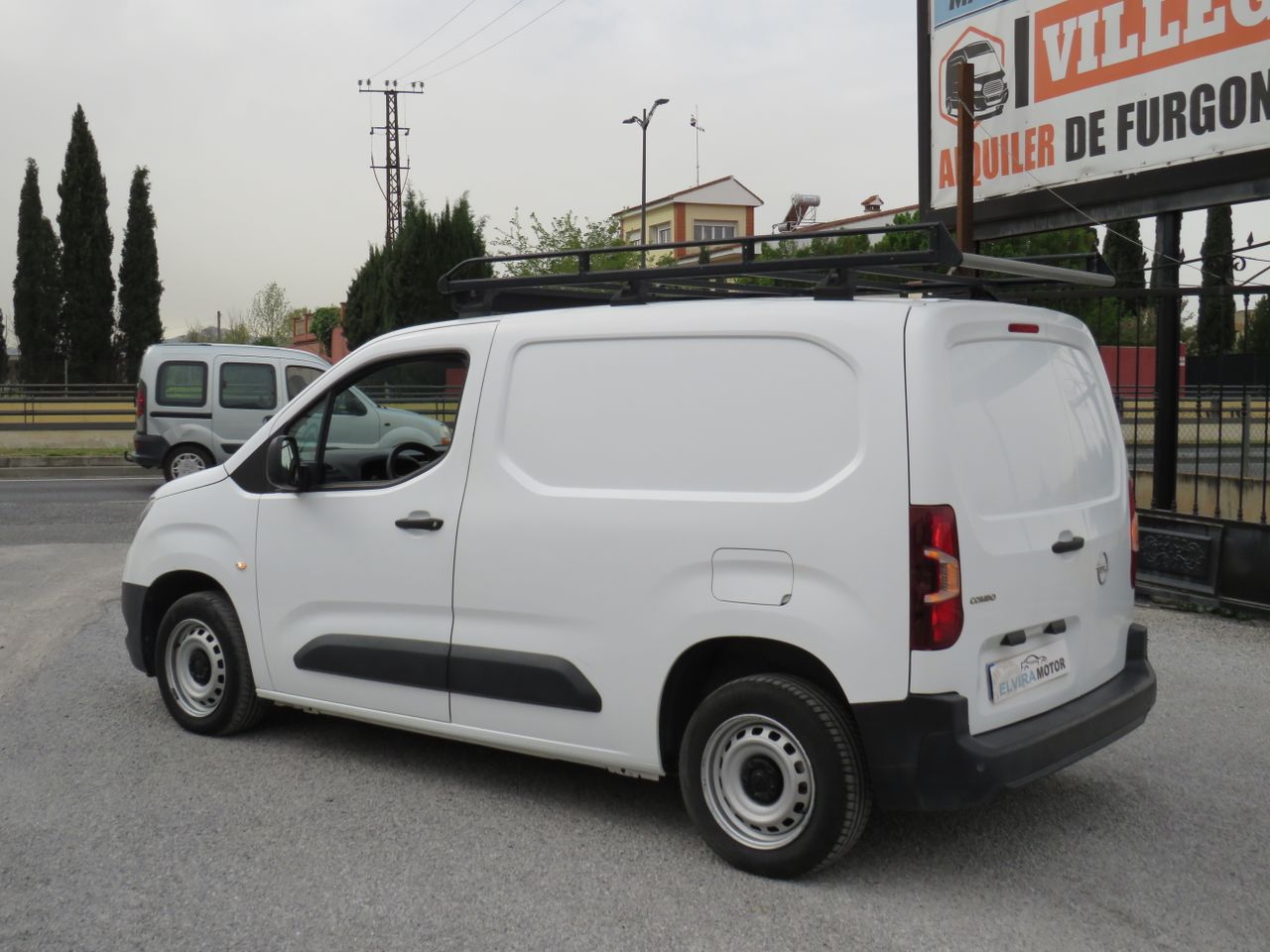Opel Combo Cargo Combo Life Edition Plus L 1.5 TD 75 kW (100 CV) Start/Stop - Foto 4