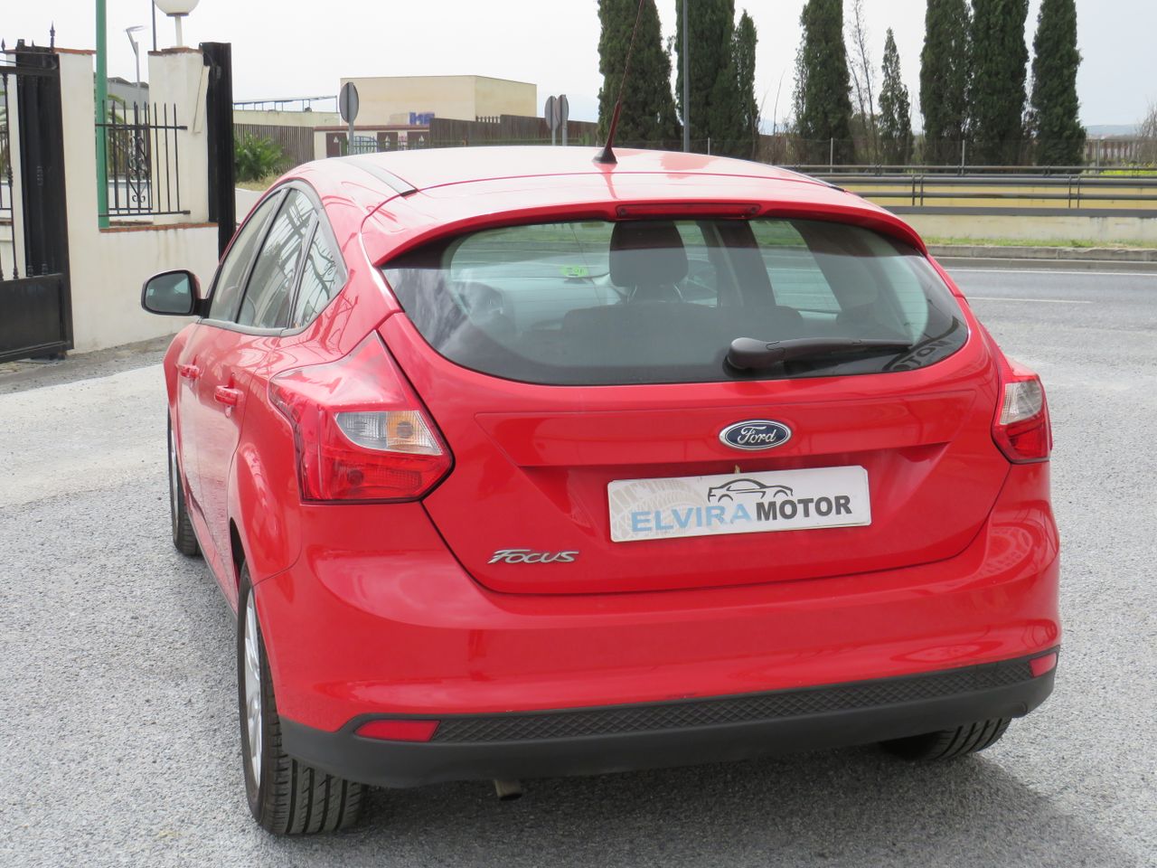 Ford Focus Sedan Trend 1.6 Ti-VCT 105 CV - Foto 14