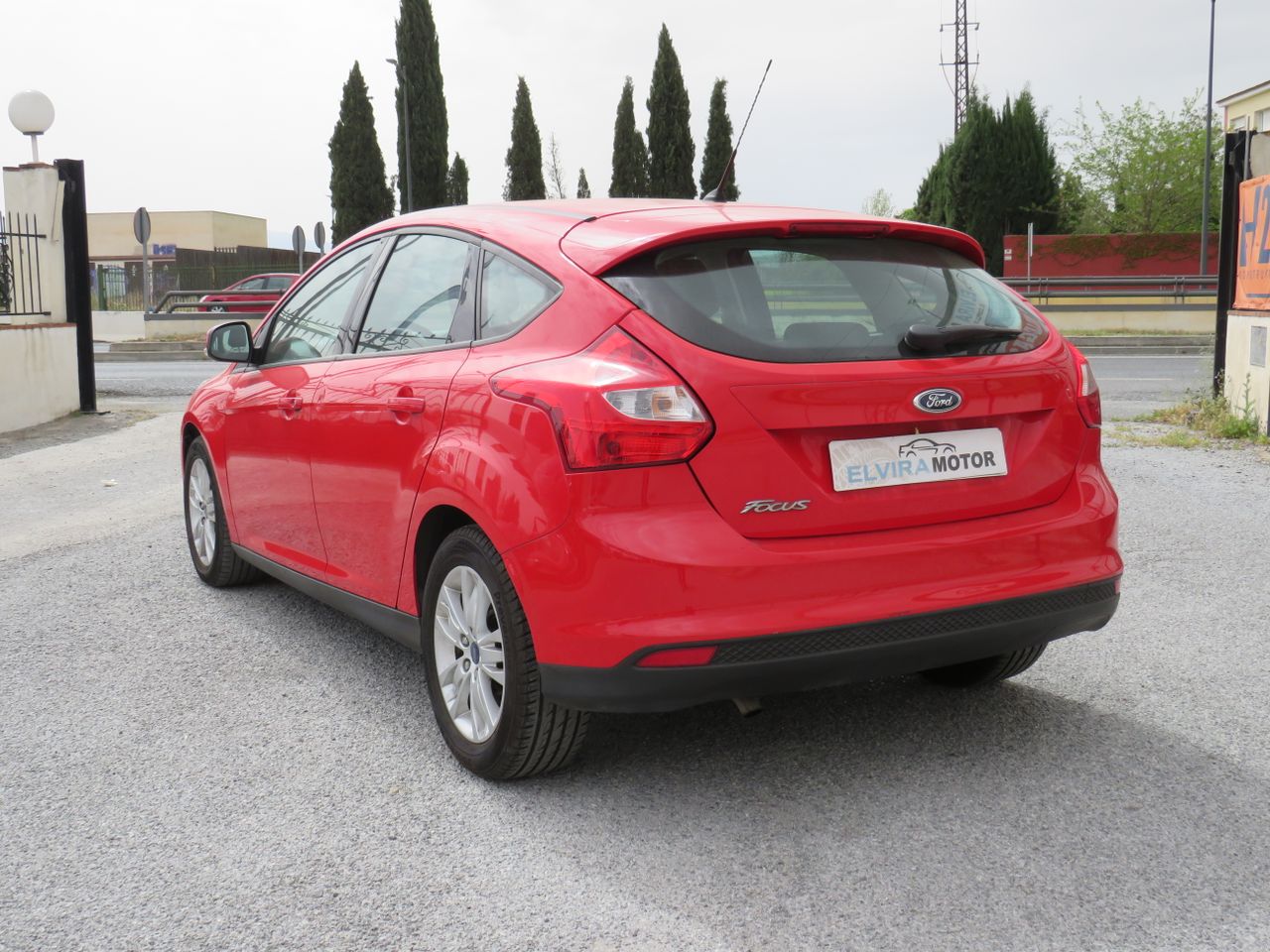 Ford Focus Sedan Trend 1.6 Ti-VCT 105 CV - Foto 4