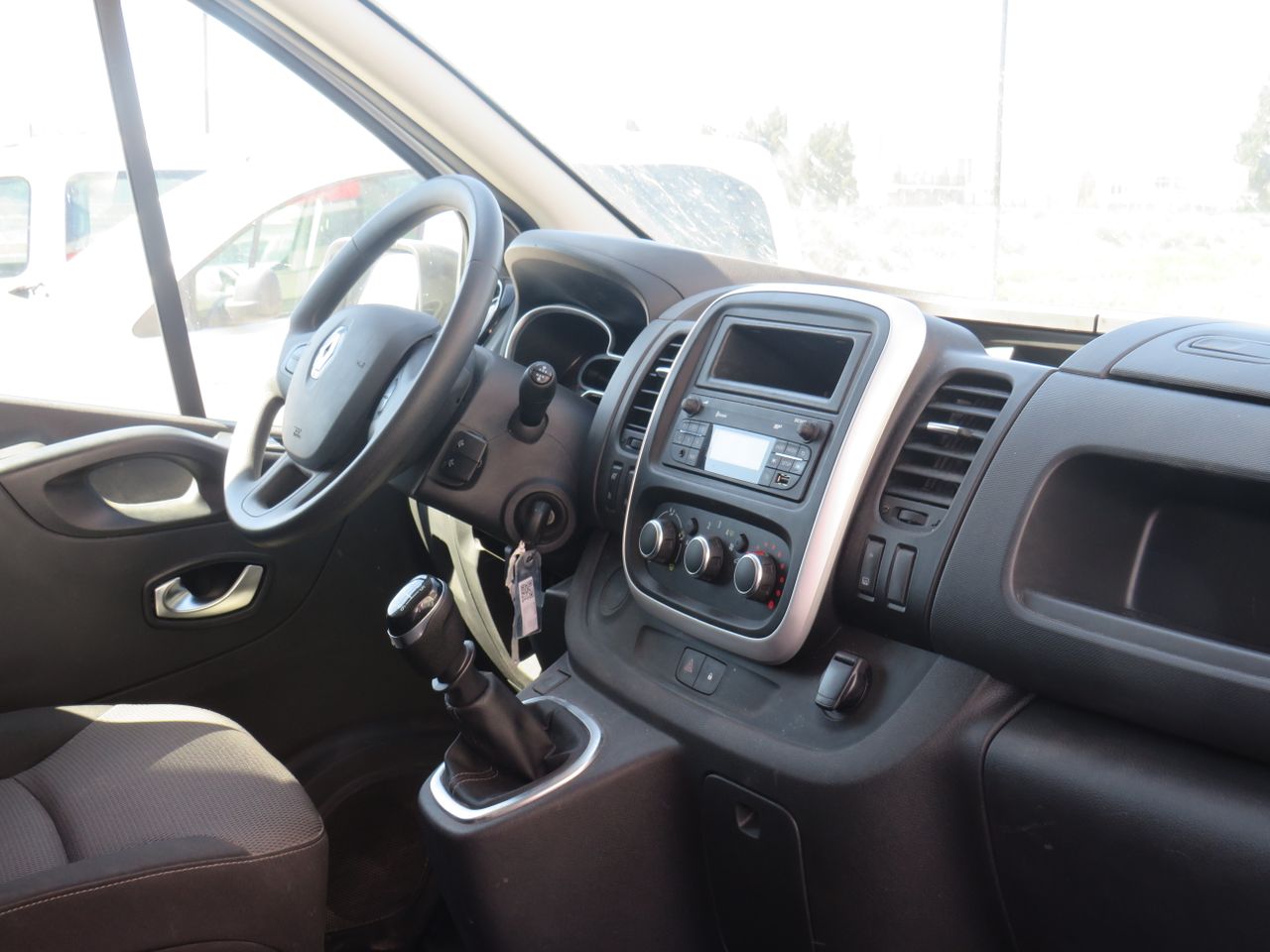 Renault Trafic SpaceClass Largo Energy dCi 92 kW (125 CV) Twin Turbo - Foto 15