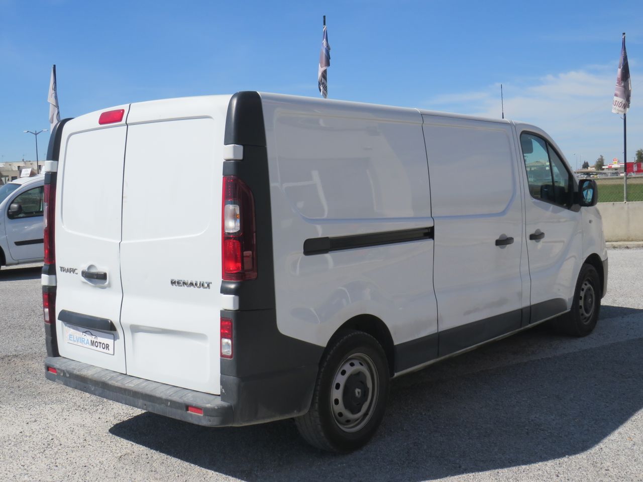Renault Trafic SpaceClass Largo Energy dCi 92 kW (125 CV) Twin Turbo - Foto 9