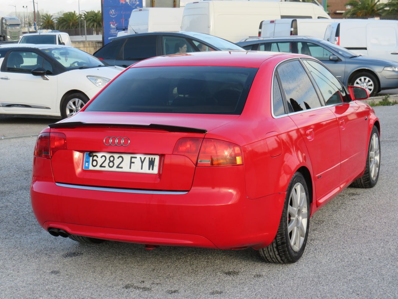 Audi A4 2.0 TDI 143CV - Foto 14