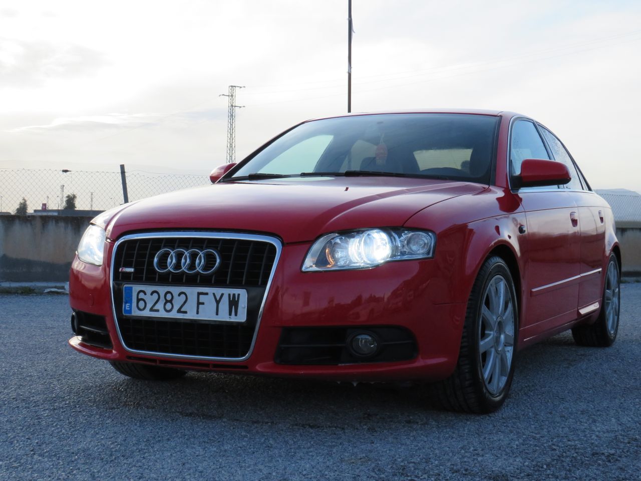 Audi A4 2.0 TDI 143CV - Foto 16