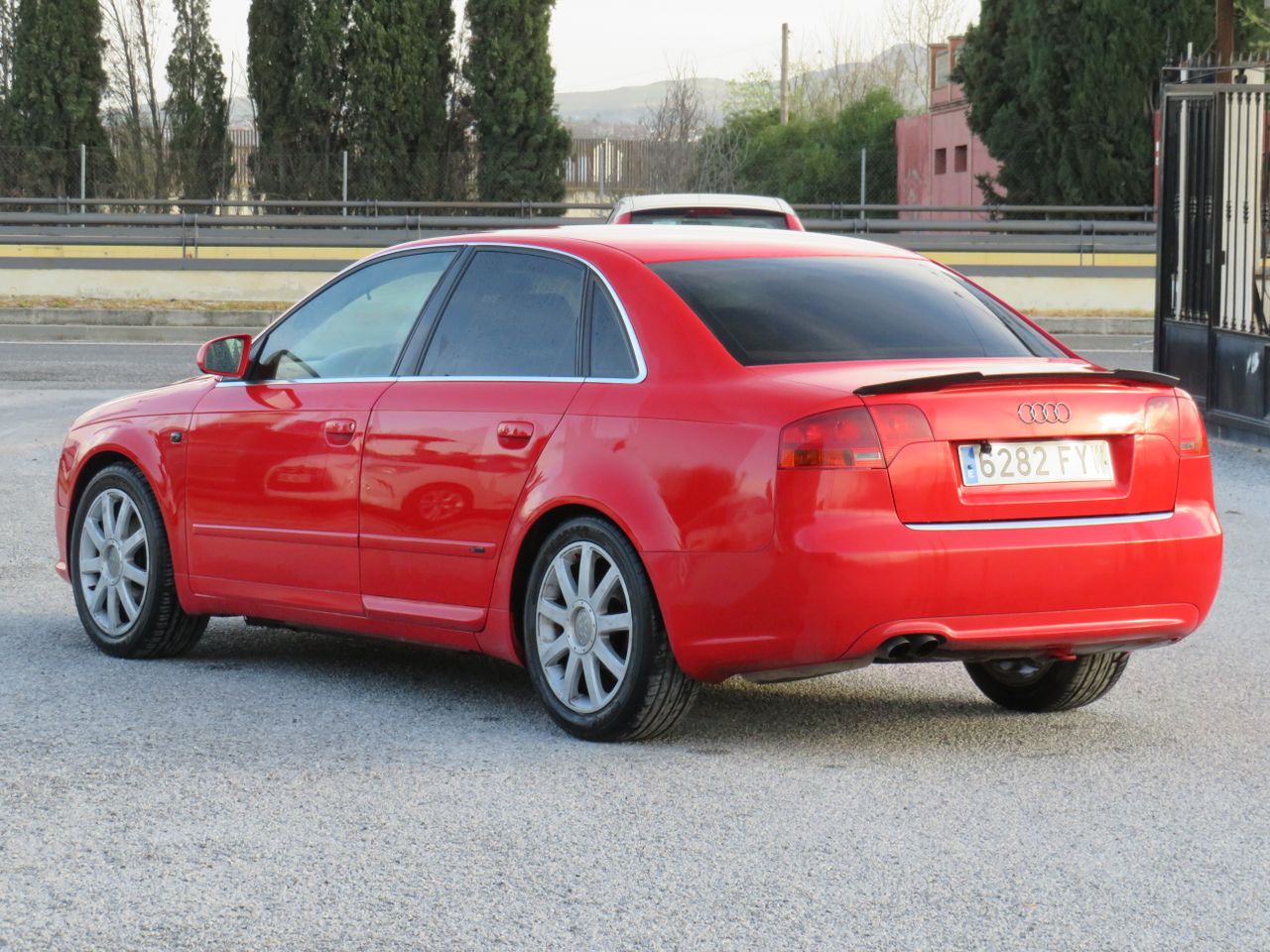 Audi A4 2.0 TDI 143CV - Foto 11
