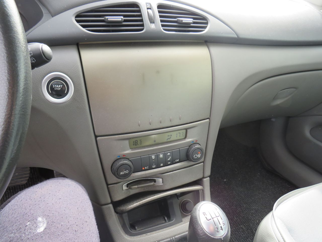 Renault Laguna GRAN TOUR 120CV - Foto 25