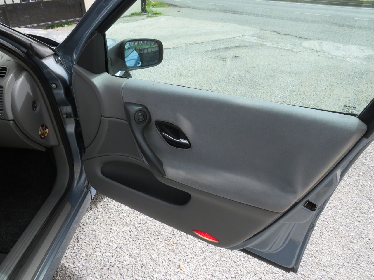 Renault Laguna GRAN TOUR 120CV - Foto 18