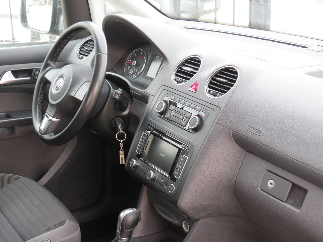 Volkswagen Caddy Beach 2.0 TDI BMT 102 CV DSG 6 vel. - Foto 22