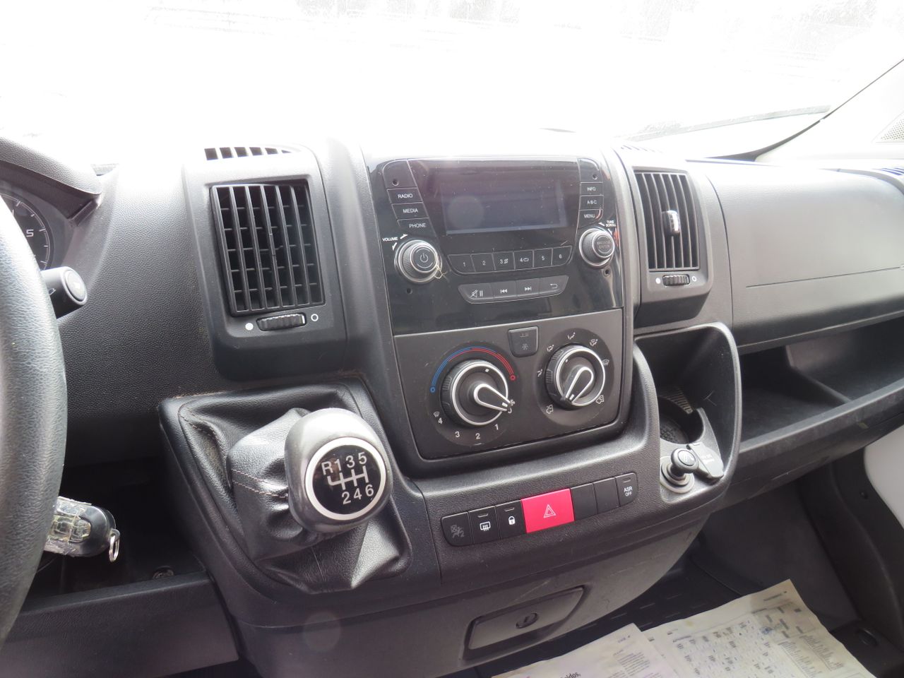 Citroën Jumper 2.2 HDI 140 CV L3 H2 - Foto 21