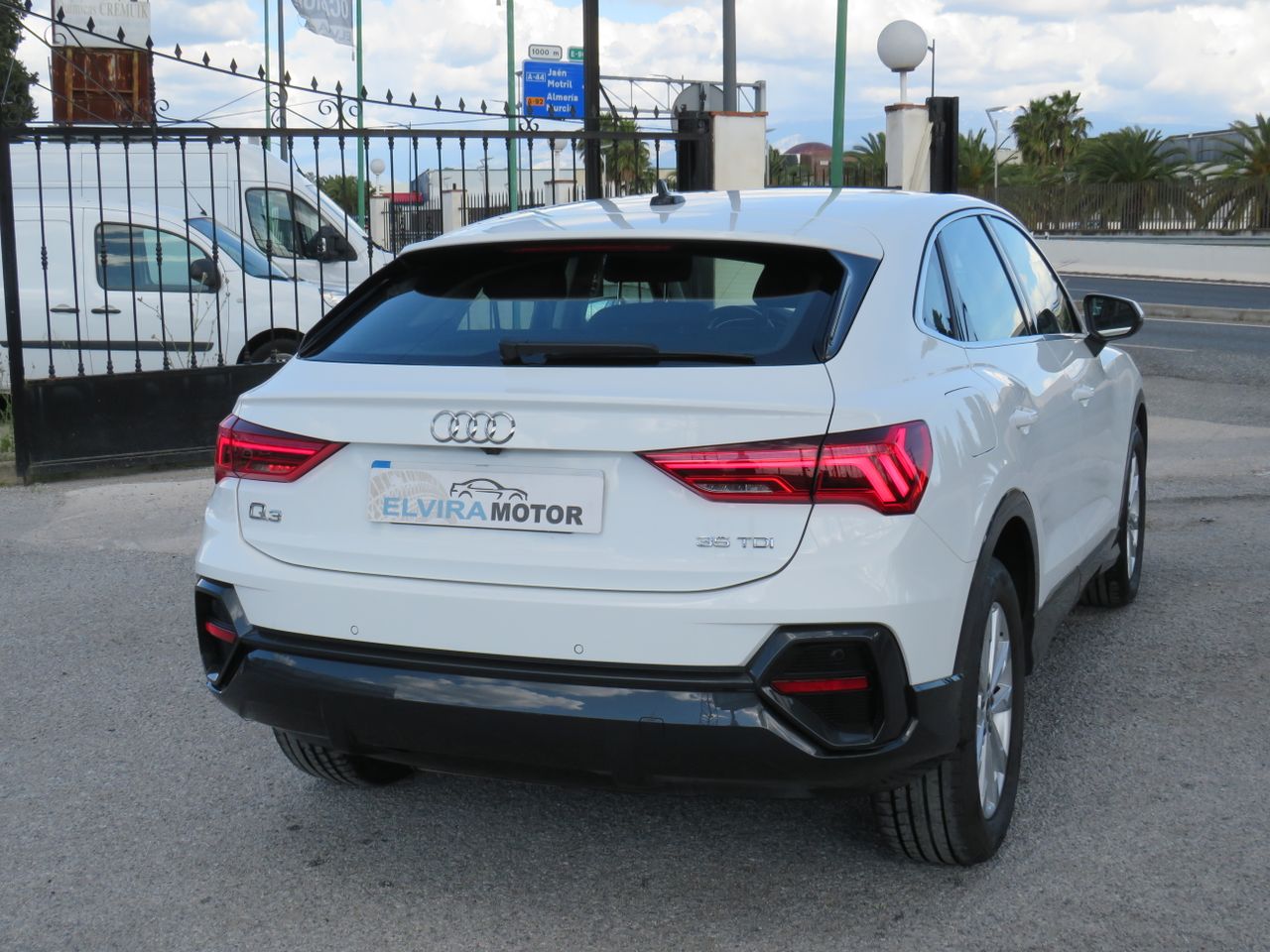 Audi Q3 sportback 3.5 tdi 150cv advance - Foto 12