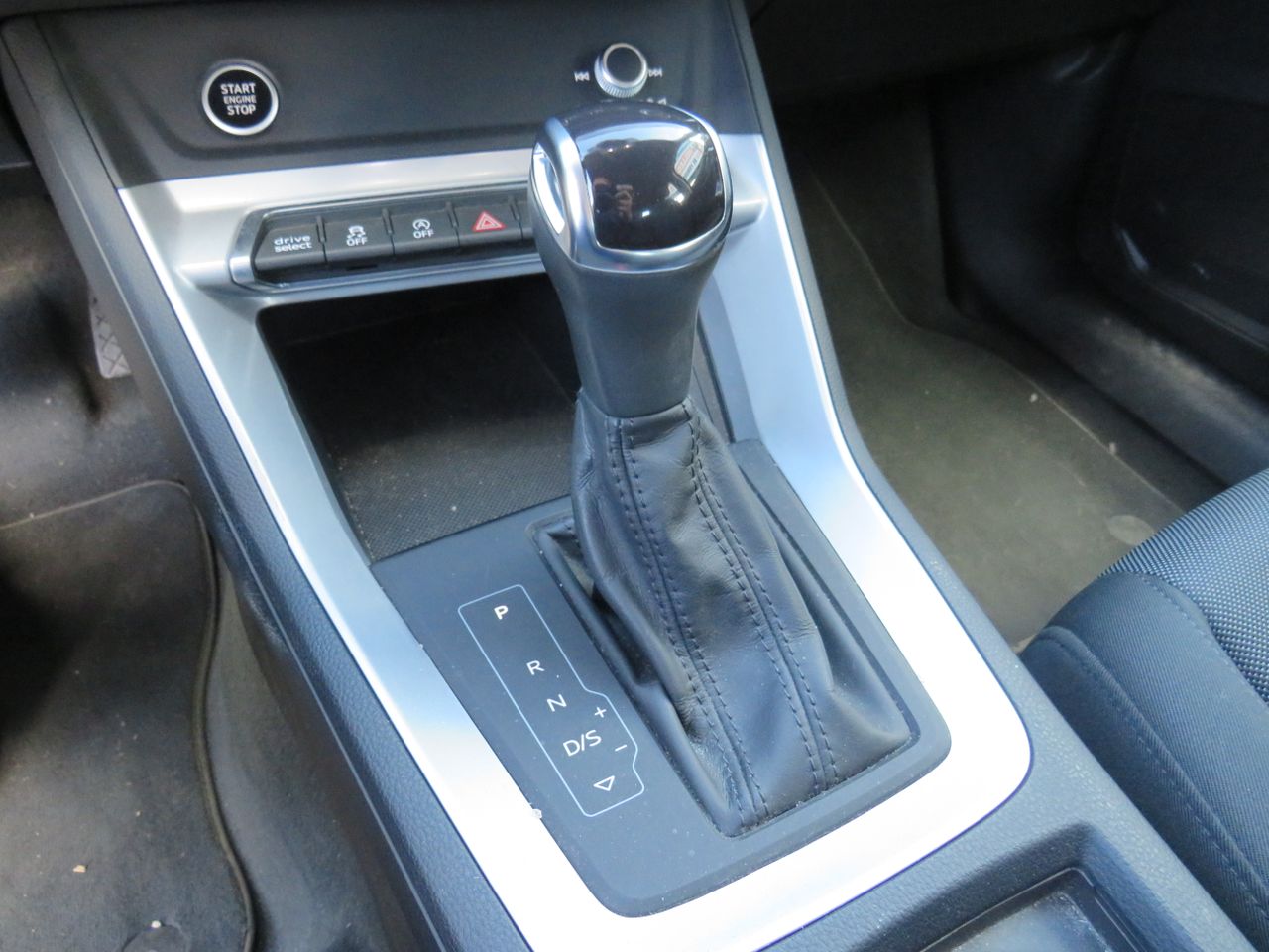 Audi Q3 sportback 3.5 tdi 150cv advance - Foto 25