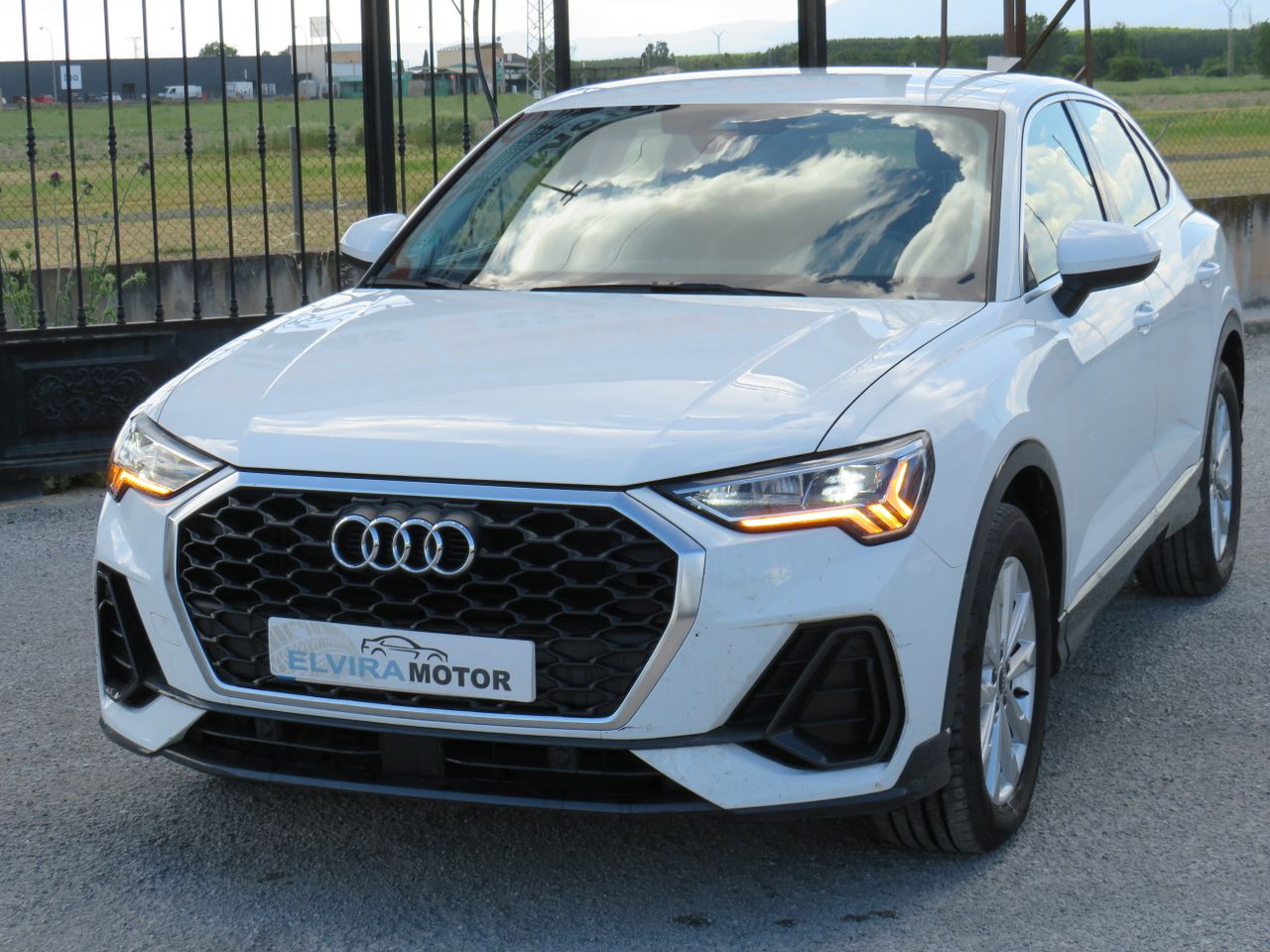 Audi Q3 sportback 3.5 tdi 150cv advance - Foto 16