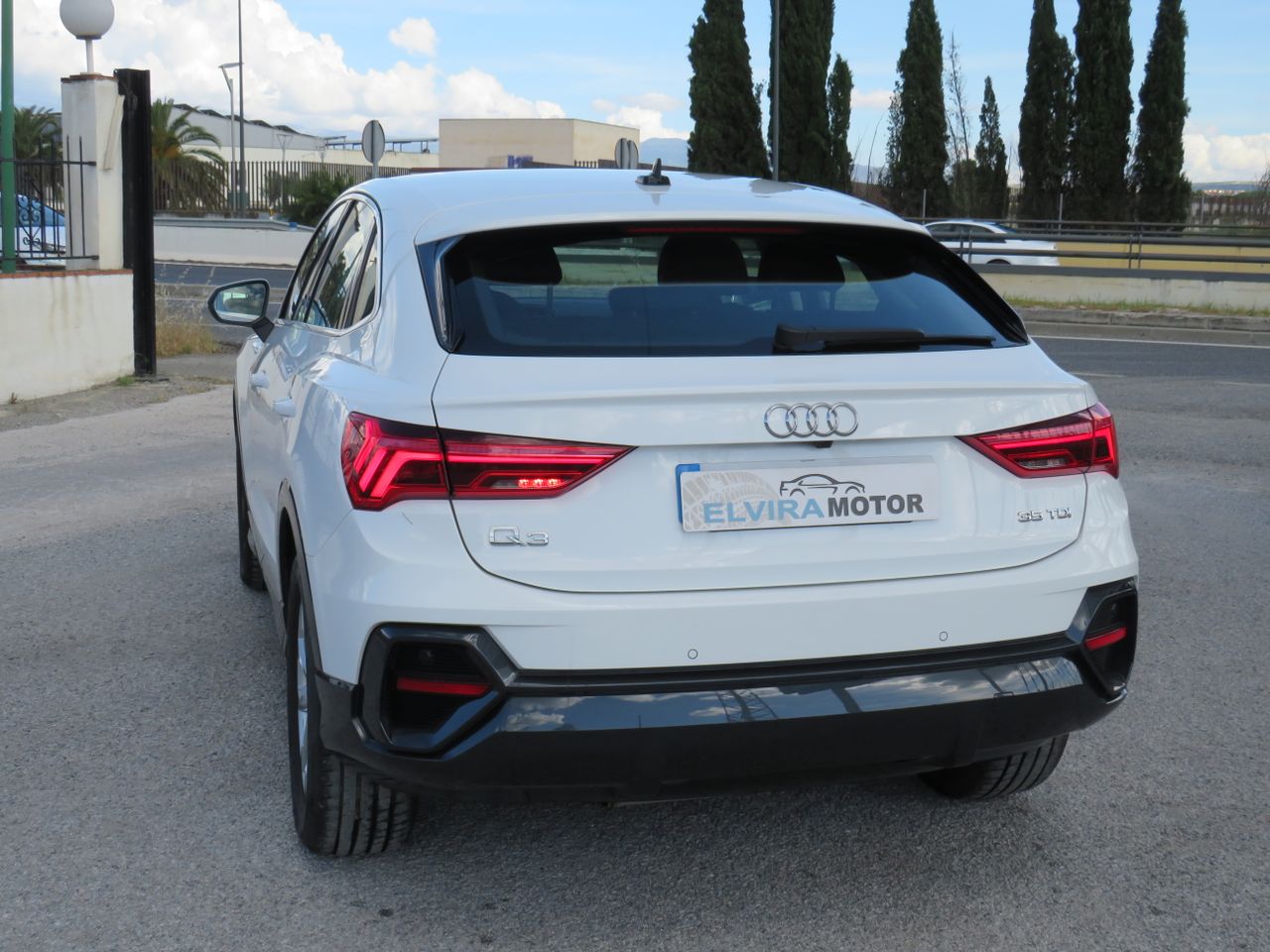 Audi Q3 sportback 3.5 tdi 150cv advance - Foto 9